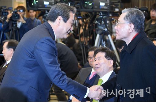 [포토]김무성 대표, 관훈토론회 참석