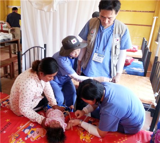 전남대병원 사랑나눔의료봉사단,캄보디아 의료봉사 마치고 귀국