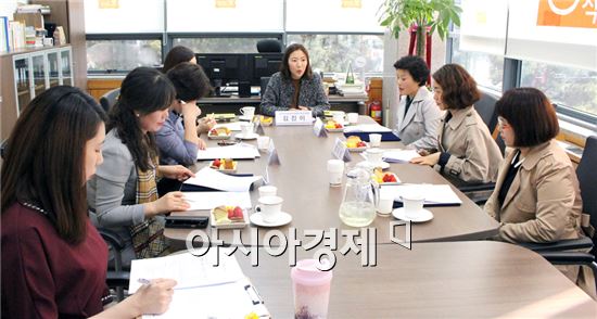 광산구어린이급식지원센터, 2016년도 1차 식단감수위원회의