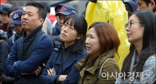 [포토]매서운 유권자의 시선