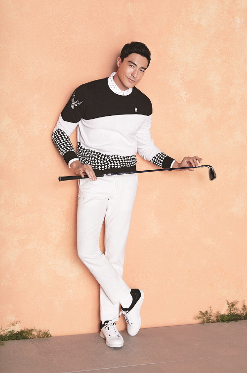 와이드앵글, 풀오버 니트 시리즈 출시