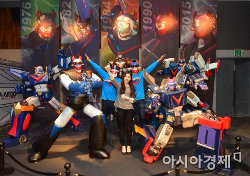 [포토]2m 크기의 태권브이 구경오세요 