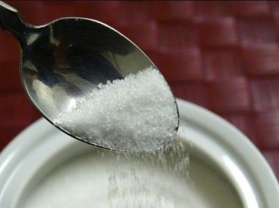 [식탁 위 감칠맛이 바뀐다]설탕전쟁…무조건 줄이는 게 능사다?