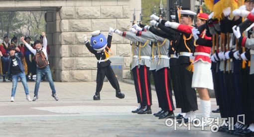 [포토]파이팅이지말입니다 