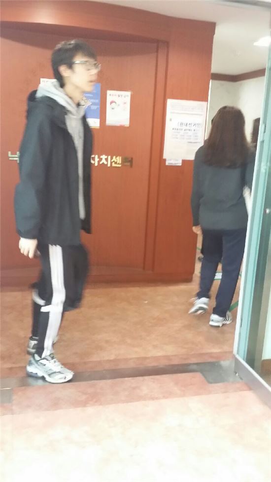 서울대 김모 학생 "대학내 투표소 설치됐으면" 희망