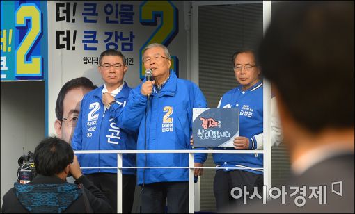 [포토]지지호소하는 김종인 선대위원장