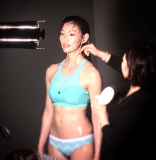 [포토] 이엘, 건강미 넘치는 탄력 몸매 과시