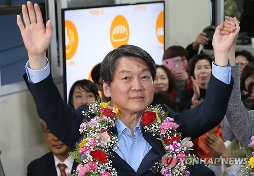 안철수, 오세훈 제치고 차기 대권후보 2위…文과 양강구도 예측도