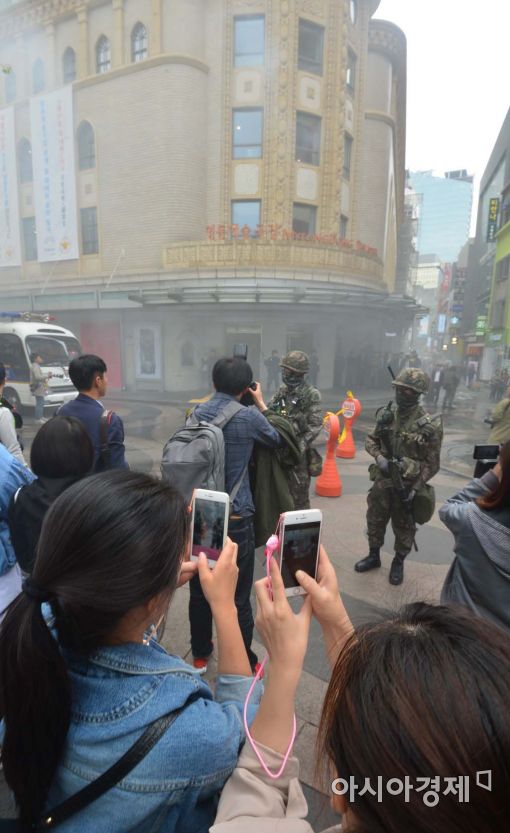 [포토]태양의 후예 아닙니다 