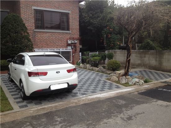 담장 허물고 주차장 1면 조성시 850만원 지원