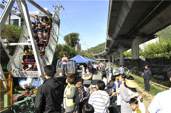 서대문구 어린이축제 홍제천 폭포마당서 열려 