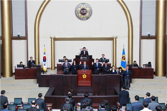 경기도의회 '누리과정' 5459억 통과…교육청 '전출불가' 