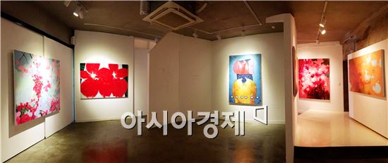 안재영 작가의 However, The Flower. 다시, 꽃 展