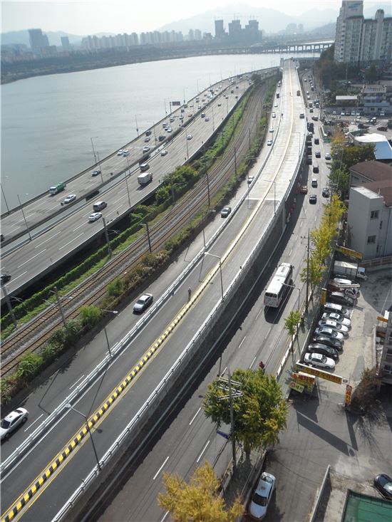 강변북로-서빙고로 연결로 개선공사 완료