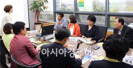 광산구의회 의원단, 광산구어린이급식지원센터 방문