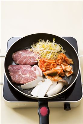 「오늘의 레시피」돼지고기 김치복음