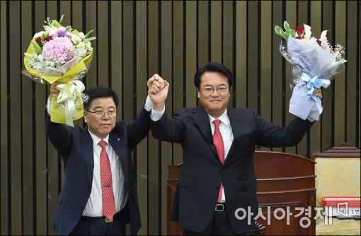 정진석, 김광림 당선인(왼쪽). 사진=아시아경제 DB