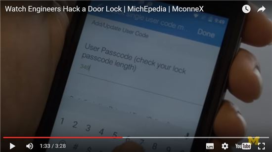 미시간대 연구팀이 공개한 삼성 스마트싱스 해킹 영상. 악성코드를 통해 스마트홈 플랫폼을 설치한 고객의 집 비밀번호를 알아내고 있다.