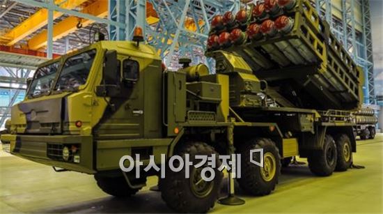 러시아 중단거리 교전용 지대공 미사일 S-350