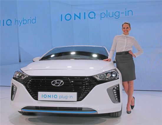 [친환경차 빅뱅] 장거리주행 강한 '플러그인 하이브리드' 뜬다