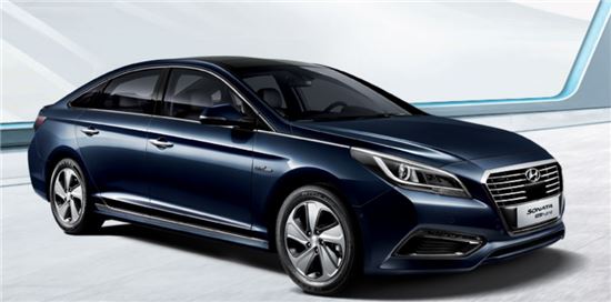 [친환경차 빅뱅] 장거리주행 강한 '플러그인 하이브리드' 뜬다