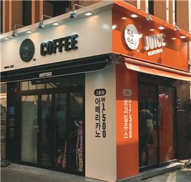 커피식스 쥬스식스 복합매장-서울마포점