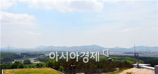 [포토]오울렛 초소에서 보이는 남북한