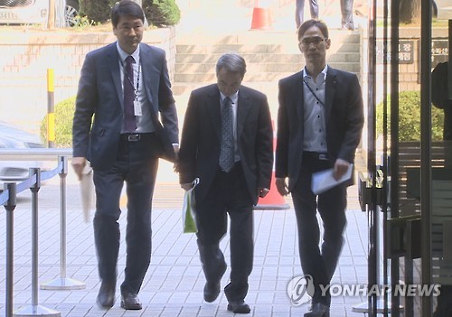 신현우 옥시 전 대표, 오늘(13일) 구속 여부 결정
