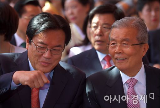 [포토]이야기하는 정진석·김종인