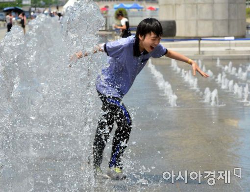 [포토]폭염을 피해 