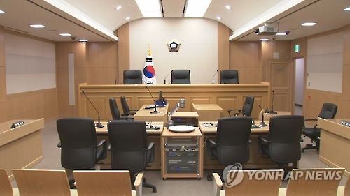 김영삼 전 대통령 혼외자 “유산 나눠달라” 소송 