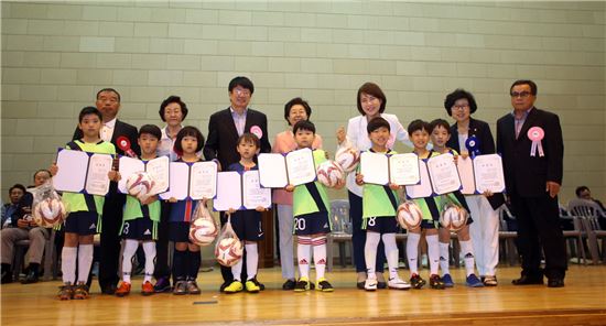 [포토]제37회 강남구청장기 생활체육 축구대회