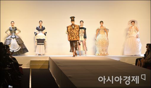 [포토]동덕여대 패션쇼, 개성 넘치는 무대