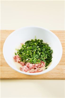 「오늘의 레시피」돼지고기 부추전