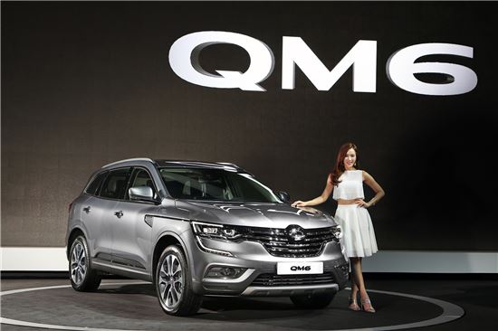 르노삼성은 '2016 부산국제모터쇼'에서 프리미엄 SUV 'QM6'를 공개했다. 