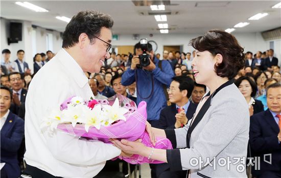 이낙연 전남도지사,“강진만 생태공원은 숨겨진 보물”