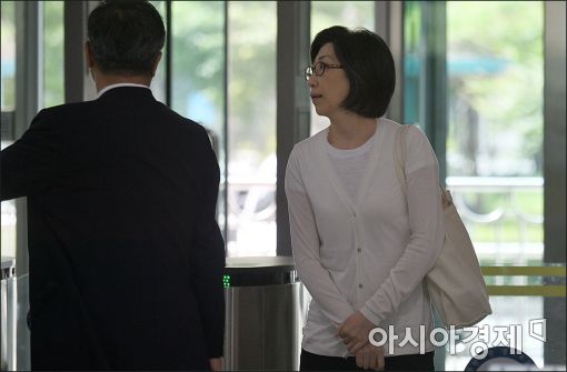 [포토]최은영 회장, 검찰 소환