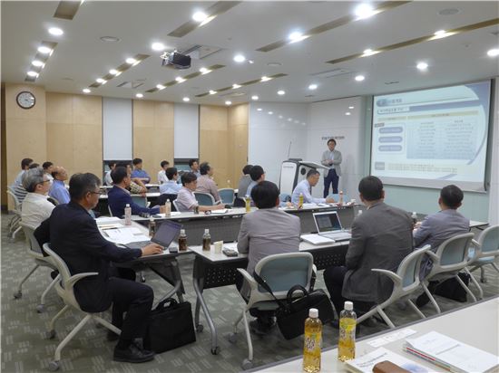 한국반도체산업協, 퇴직인력 전문강사로 키운다 