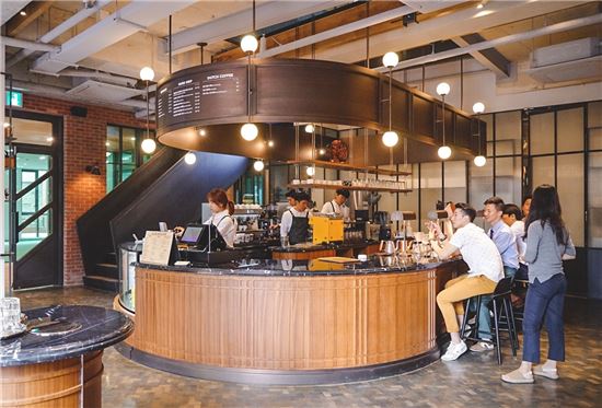 루소, 커피 커뮤니케이션 공간 ‘루소랩 정동’ 그랜드 오픈