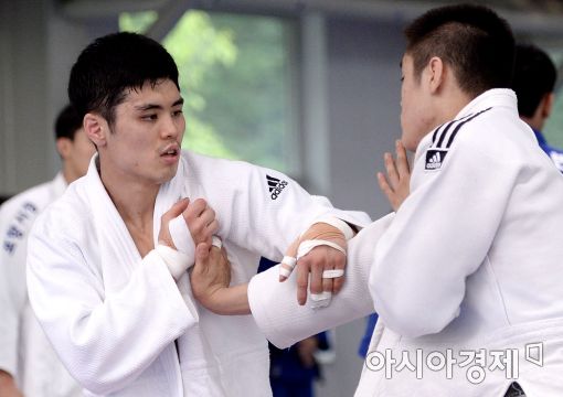 [리우올림픽] 男 유도 김원진, 1회전 승 16강 진출