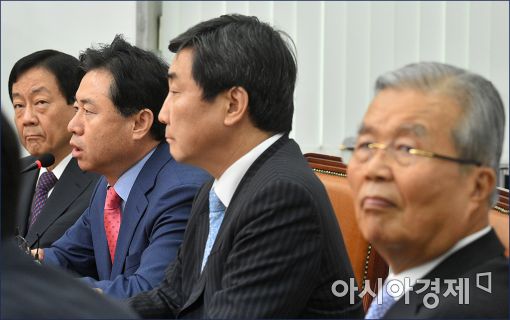 [포토]신공항 발언하는 김영춘 의원