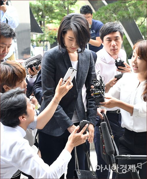 [포토]고개숙인 김수민 의원