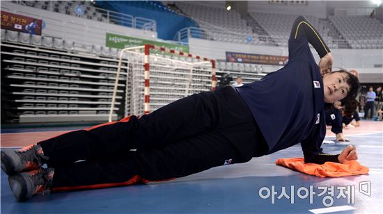 [포토]오영란, '나이는 숫자에 불과하다'