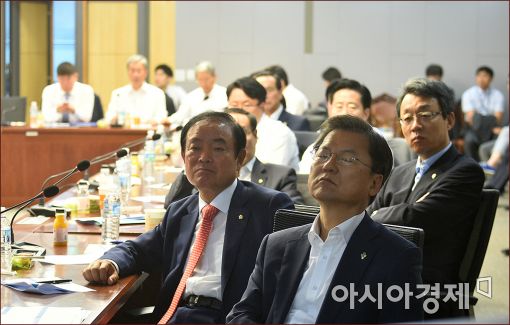 [포토]심각한 국민의당 의원들