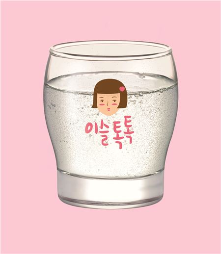 하이트진로, '이슬톡톡' 인기에 전용잔 품귀현상