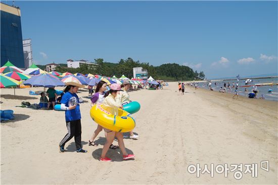 서울 거주 장애인을 위한 무료 해변캠프 개장