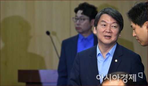 안철수·손학규, 21일 오후 '박형규 빈소 회동'