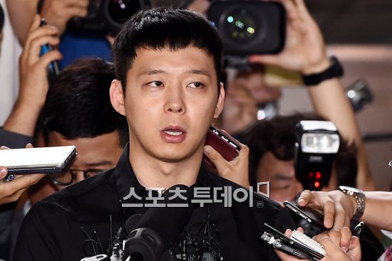 박유천, '성폭행 무고' 재판 증인대 선다…내달 24일 출석 예정