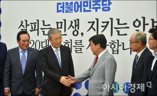 [포토]중소기업인 만나는 김종인 대표