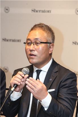 강남에 첫 쉐라톤…브라이언백 쉐라톤 팔래스 총지배인 "로컬의 한계 뛰어넘겠다"